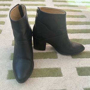 Size 8 Nisolo Dari Black Heeled Chelsea Boots